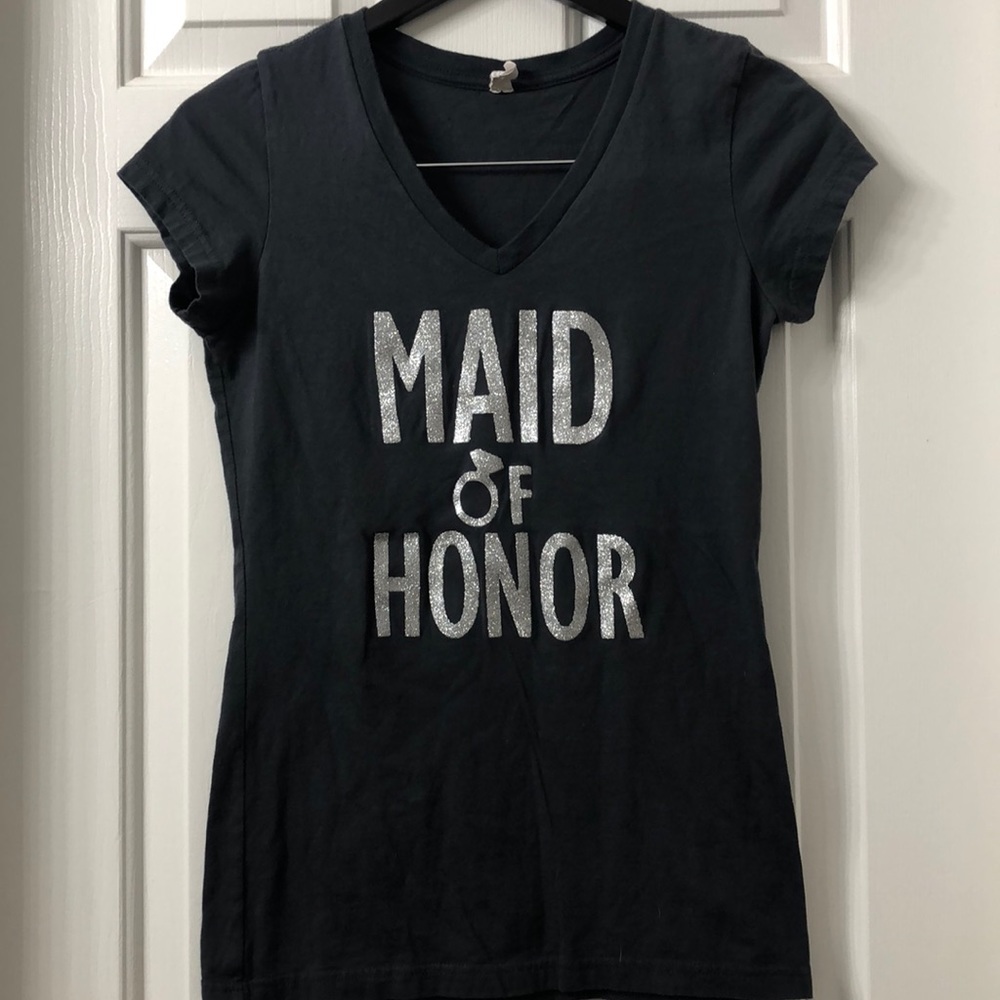 Maid of honor t shirt. V neck size Medium gray